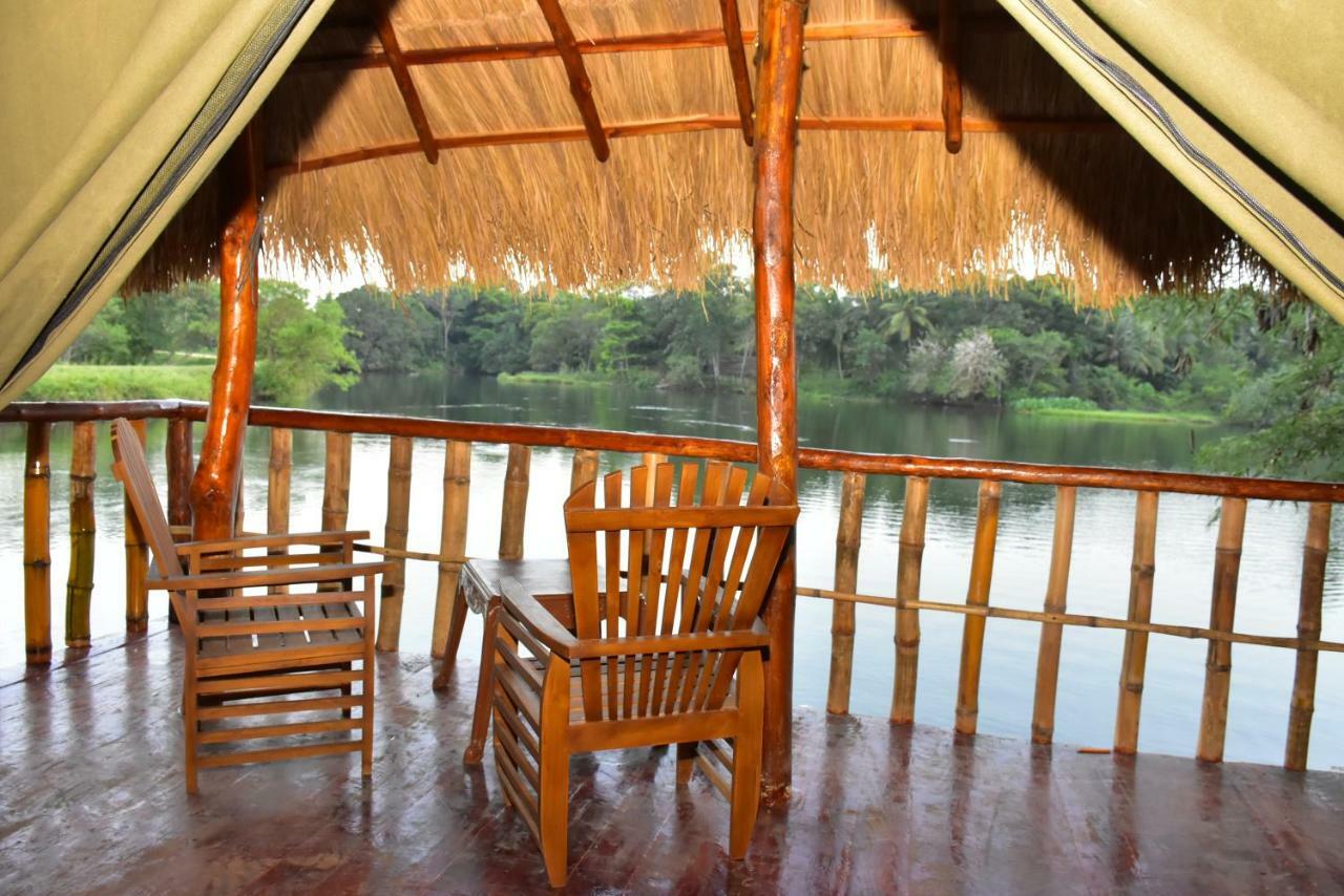 Pelican Lake اوداوالاوي المظهر الخارجي الصورة